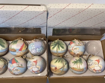 Adornos navideños Dillard Trimmings con textura azucarada de playa de Papá Noel, 11 piezas