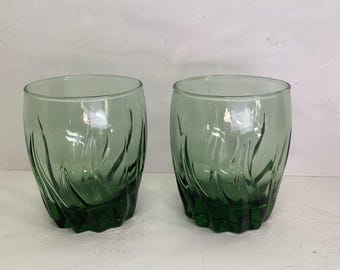 Juego de 2 vasos bajos vintage Anchor Hocking con diseño de remolino, color verde Central Park.