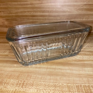 Vintage Anchor Hocking Clear Glass Refrigerator Dish with Lid – Ribbed Retro Kitchen Storage Rectangle Fridgie Mid Century Kitchenware