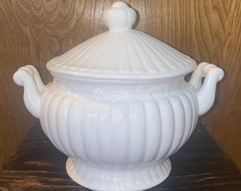 Vintage Himark Japan Ironstone (?) Pottery Soup Tureen White 2 piece with Lid Ribbed Body and topped with finial 2 Handles and fluted bottom