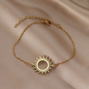 Bohemian Circle Charm Bracelet for Women Round Sun Minimalist Bracelet Bracelet for Women & Men zdjęcie 7