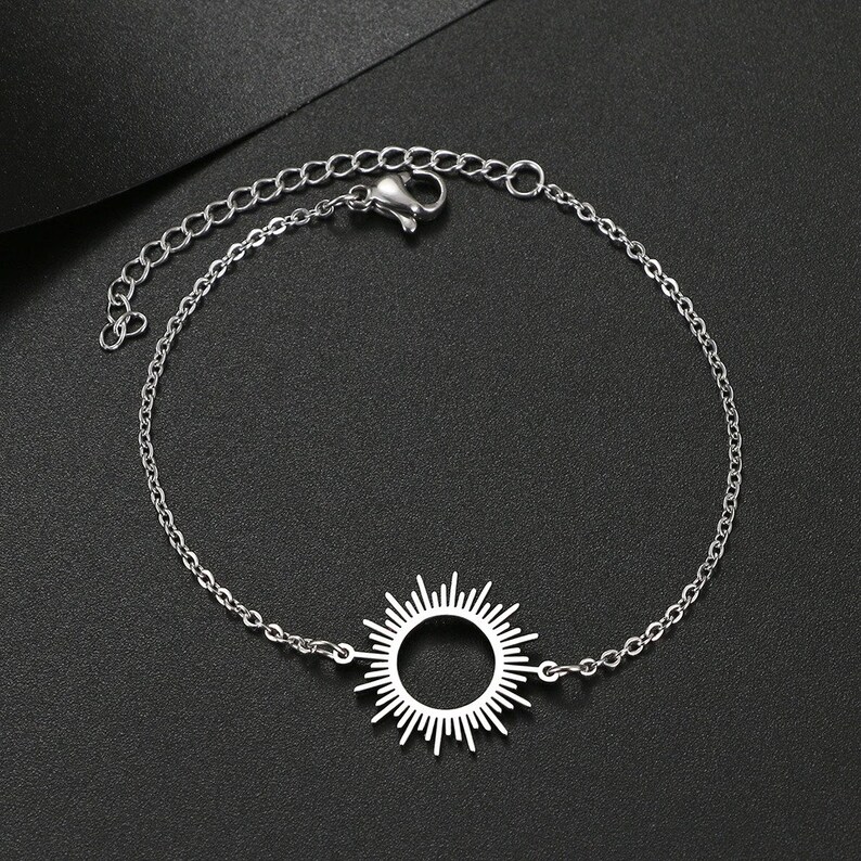 Bohemian Circle Charm Bracelet for Women Round Sun Minimalist Bracelet Bracelet for Women & Men Silver