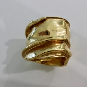 vintage 1970s Ciner cuff bracelet