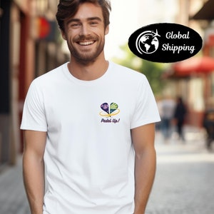Padel Tennis Mens Graphic T-Shirt, Kul Padel T-skjorte Herre, Gifts for Him, Preppy Clothing, Athletic Shirt, Country Club Short Sleeve Tee