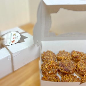 Simply Sweeties by Lisamarie&#39;s Pecan Praline Bite Size treats