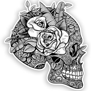 Pode incluir: Ilustração de arte de linha em preto e branco de uma caveira com rosas e desenhos florais. A caveira é detalhada com padrões intrincados e as rosas são estilizadas com pétalas delicadas.