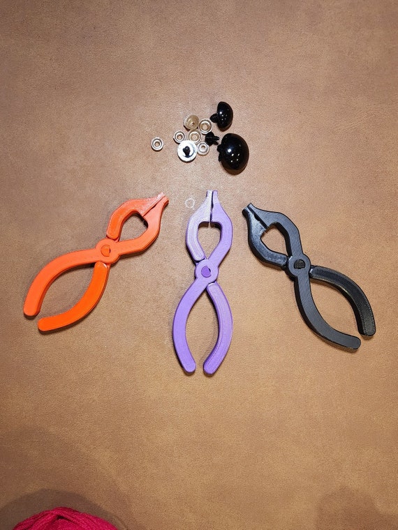 Safety Eye Insertion Tool: Ergonomic Pliers for Amigurumi Plushies (5mm-30mm Safety Eyes)