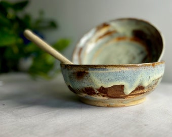 Handmade Ceramic Pasta Bowl, Marbled Stoneware Clay with Blue and Rust Glaze, Perfect for Serving, Unique Gift