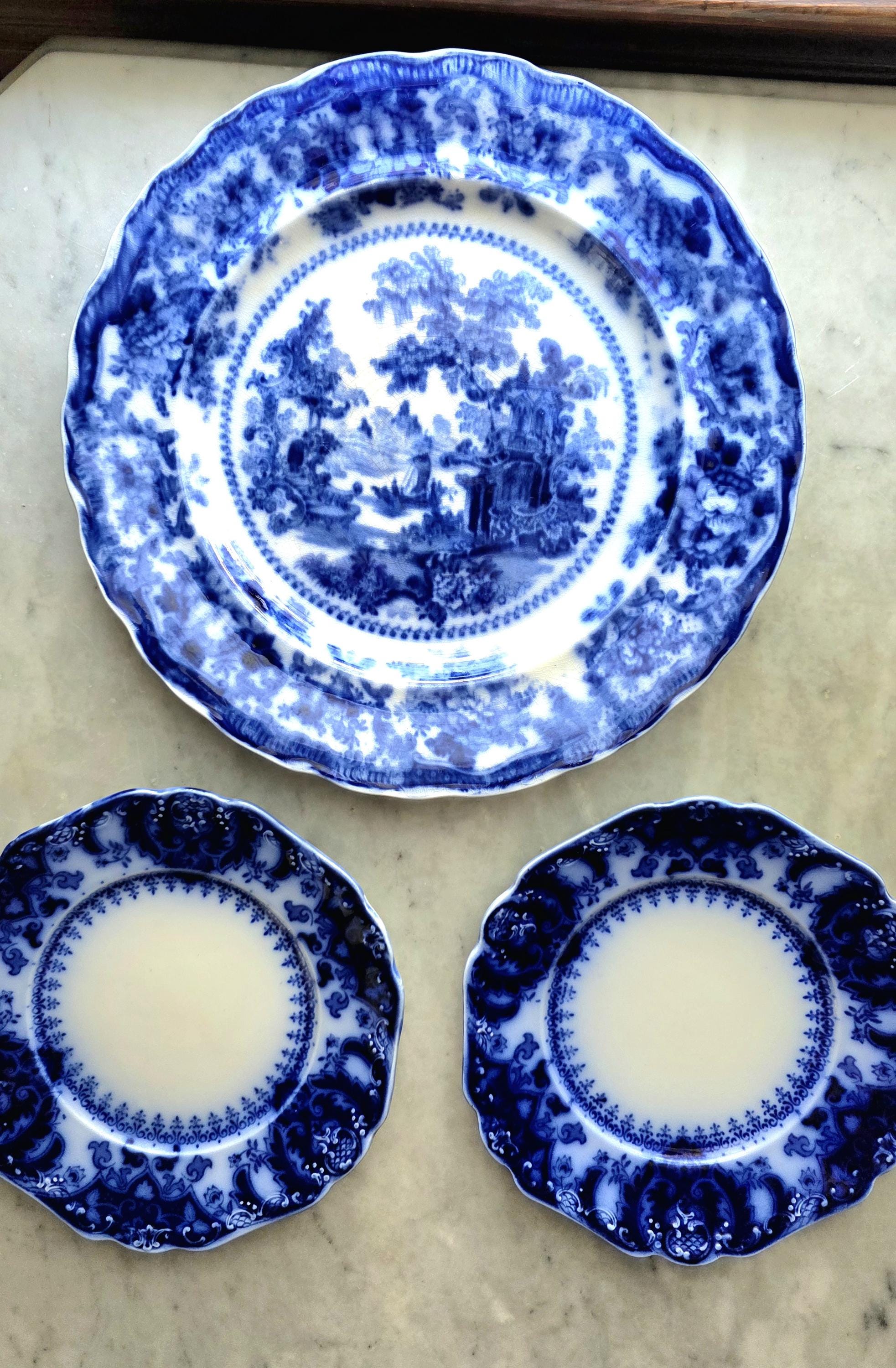 Johnson Brothers Blue Flow Plates - Etsy