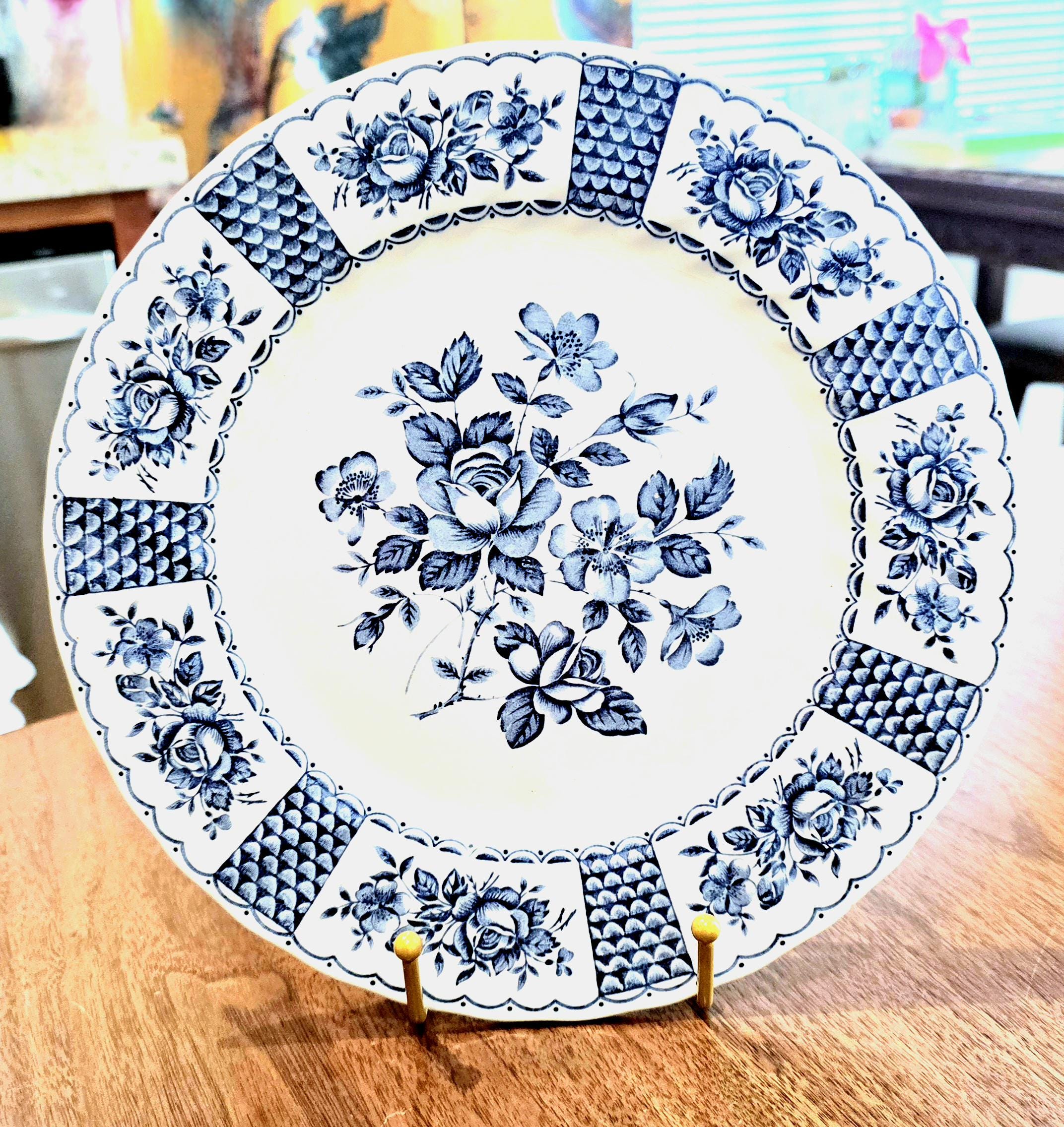 Melody Myott - Etsy