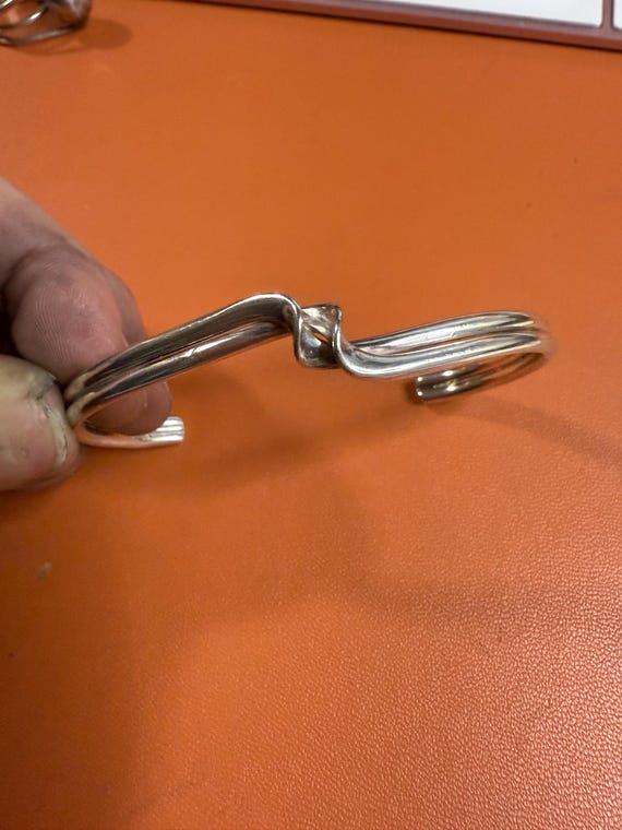 Heavy Sterling Silver Double Wave Open Twist Cuff… - image 3