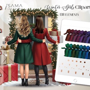Könnte beinhalten: Digitales Clipart-Set mit dem Titel "Winter Girls Clipart" von SAMA Ink Studio. Das Bild zeigt Illustrationen von Frauen in Wintermänteln, die Geschenke halten. Ein Tablet zeigt zusätzliche Farbvariationen der Mäntel. Die Szene ist mit Weihnachtsdekorationen gestaltet.