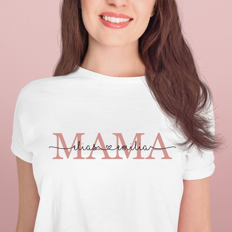 Frauen T-Shirt Mama personalisiert mit Namen der Kinder Geburtsjahr Geschenk für Mutter Muttertagsgeschenk Muttertag Bild 1