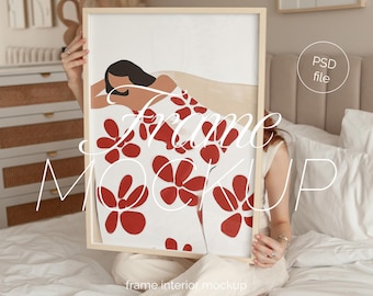 Minimal Wooden Frame Mockup, DIN A Ratio, Home Interior (PSD Mockup)