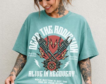 Tot Die Sucht Alive In Genesung Skull Rocker Unisex Comfort Colors® Heavyweight T-Shirt