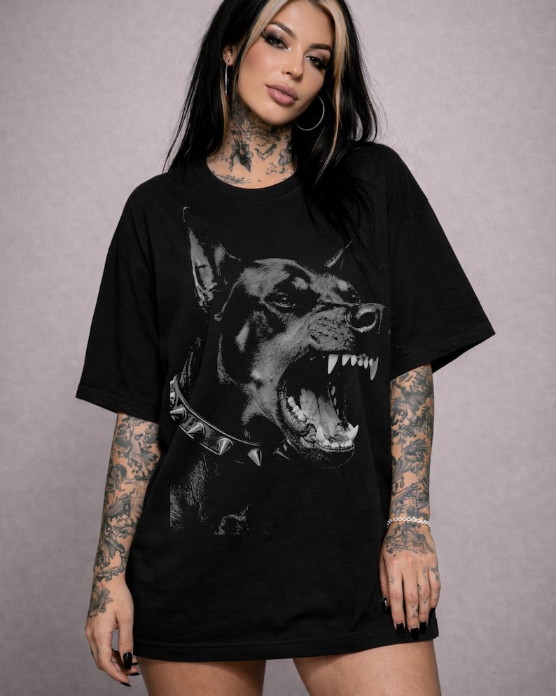 Comfort Colors Doberman T-Shirt, Vintage Dog Graphic Tee, Oversized Streetwear Shirt