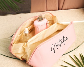 Personalized Bridesmaid Make up Bag, Custom Makeup Bag, Christmas Gift for Mom, Wedding Gift, Cosmetic Bag, Valentine's Day, Gift for Her
