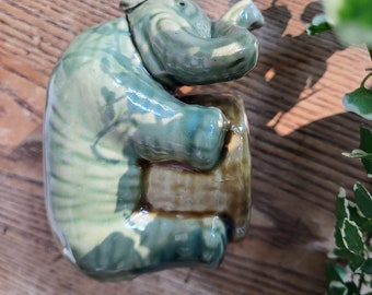 Vintage Indoor Garden Vase Planter Three Elephants Holding  Basket