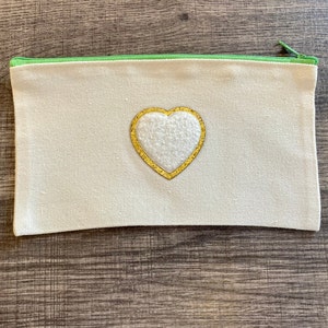ホワイトハートコスメティックバッグ