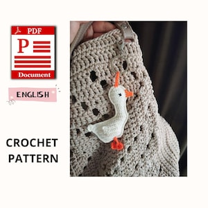 Goose Bag Charm Pattern – Amigurumi Goose Keychain PDF Crochet Pattern – Cute Animal Purse Accessory DIY Gift