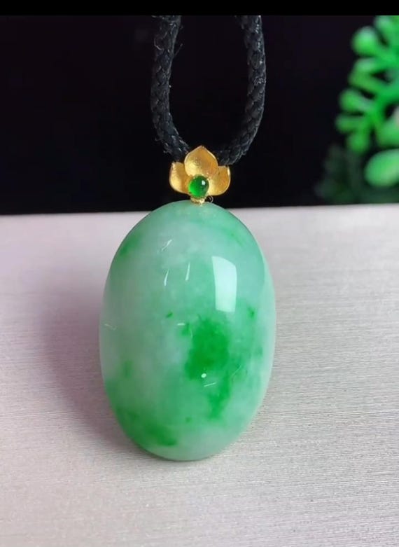 Burmese Jadeite Jade Pendant, 18k Gold, Floating Green Egg