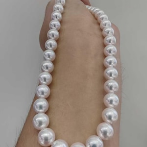 Akoya Pearl Necklace: Certified 8-8.5mm Japanese Seawater Beads