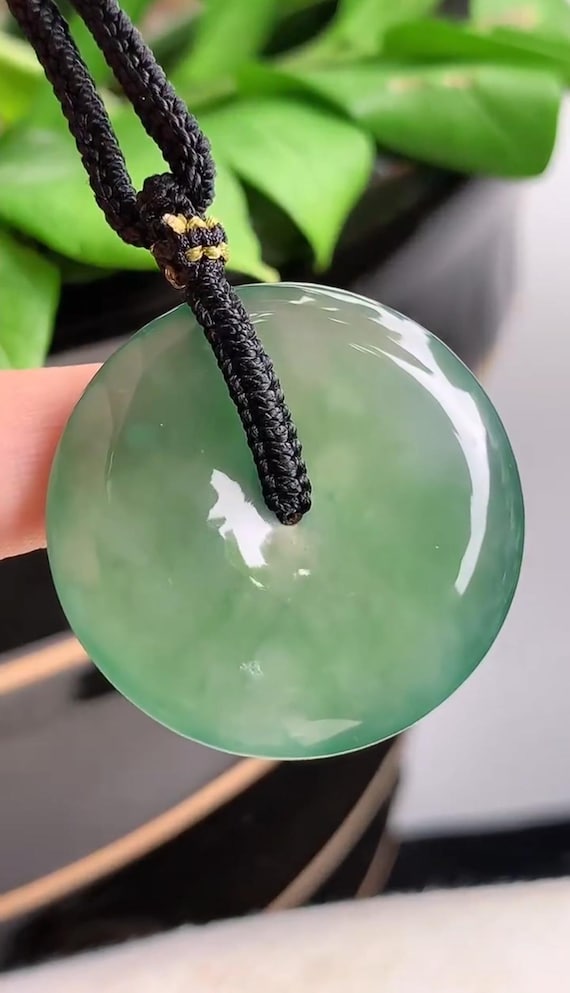 Burmese Jadeite Jade Donut Pendant: Ice Hibiscus Green Peace Buckle