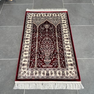 Red Silk Prayer Mat, Luxury Muslim Prayer Rug, Beige Prayer Carpet, Gift Mat, Janamaz Mat, High Quality Rug, Unique Silk Rug, 2.62*4.10 ft