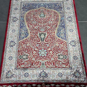 Red Silk Prayer Mat, Luxury Bamboo Prayer Carpet, Gift Mat, Janamaz Mat, High Quality Rug, Unique Silk Rug, Beige Prayer Rug, 2.62 * 3.94 ft
