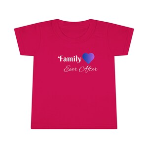 T-shirt familial Ever After pour tout-petit image 4