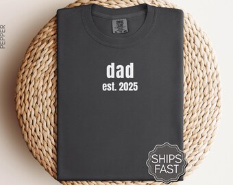 Personalized Dad Tee Shirt, Custom Dad Shirt, New Dad Announcement T Shirt, Father’s Day Gift from Daughter, New Dad Shirt Gift from Son