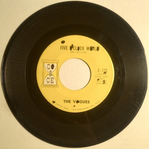 Five O'Clock World by The Vogues