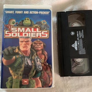 Small Soldiers VHS Tape - 1998