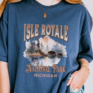 Isle Royale National Park shirt, Isle Royale National Park with bear Tshirt, Michigan shirt, Vacation travel gift, Hiker Camper gift women