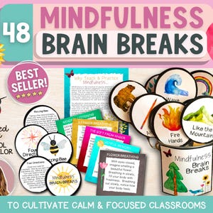 Op de afbeelding: Een set van 48 mindfulness brain break kaarten voor kinderen. De kaarten bevatten kleurrijke illustraties van natuurscènes, zoals een golf, een berg en een bij. De kaarten zijn ontworpen om kinderen te helpen leren hoe ze hun emoties kunnen managen en hun aandacht kunnen richten. De kaarten zitten in een emmer met een groene boom en een blauwe vogel. De tekst op de kaarten luidt "Mindfulness Brain Breaks" en "Om kalme en geconcentreerde klassen te bevorderen".