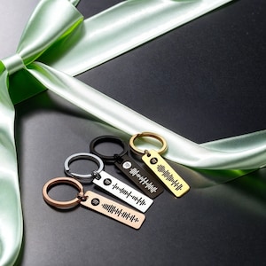 Spotify Keychain - Personalised metal Valentine Music Gift - Birthday, Anniversary, Favourite Song, Music Lover Present, customised gift