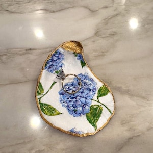 Hydrangea shell ring/trinket dish, oyster shell,  dish, jewelry dish, home decor, perfect for gifts