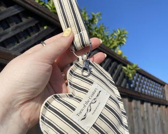 Zero Waste Cream and Black Heart Quilted Keyring