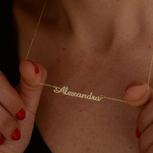 Collar con nombre minimalista personalizado, regalo para hija, regalo de cumpleaños, collar minimalista, regalo para ella,