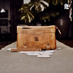 Bolso de mano de cuero para hombre: organizador de piel de vaca Crazy Horse con ranuras para tarjetas y correa