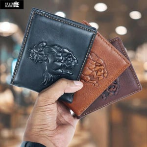 Cartera de piel auténtica para hombre con relieve de caballo en 3D: billetera plegable estilo vaquero hecha a mano.