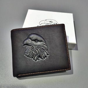Cartera plegable de cuero para hombre con águila grabada: billetera de piel de vaca auténtica hecha a mano