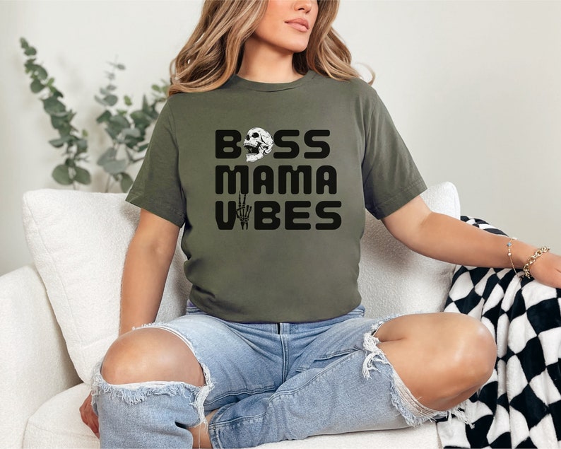 Mama T-shirt, Shirt for Mom for Mother's Day, Mama T-Shirt, Mom Shirt for Mom for Mother's Day, Mama T-shirt,Cute Mom Shirt,Mum Life Shirt zdjęcie 2