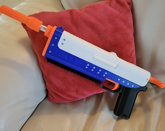 Foxbat Mag-in-Grip Blaster