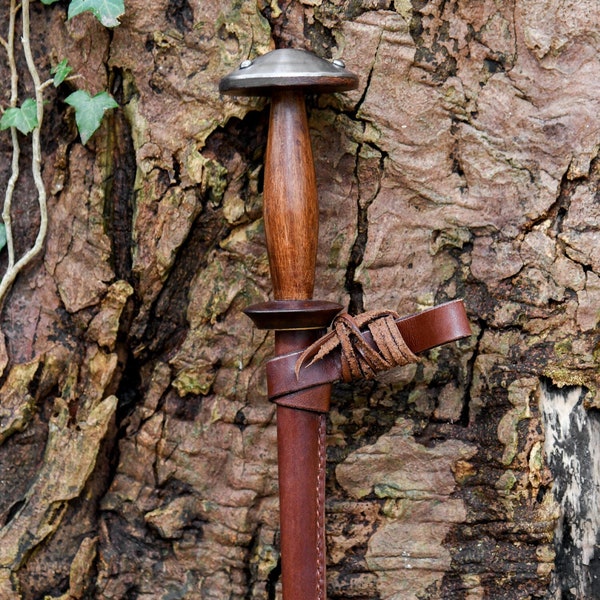 15th Century Rondel Dagger, with leather scabbard