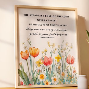 A firmeza do Senhor nunca cessa, Lamentações 3:22-23 para impressão, arte de parede com versículos da Bíblia, pôster floral acima do sofá
