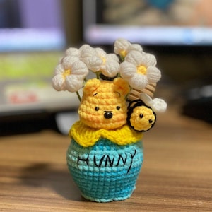Winnie Pooh With flower honey pot PDF Pattern Crochet Amigurumi