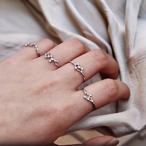 Nowe minimalistyczne inkrustowane cyrkonie sześcienne pierścionki ze znakiem zodiaku dla kobiet - 12 konstelacji, regulowana srebrna biżuteria ręcznie robiona na prezent