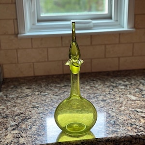 Blenko #37 - Seeded Chartreuse Glass Decanter with Teardrop Stopper