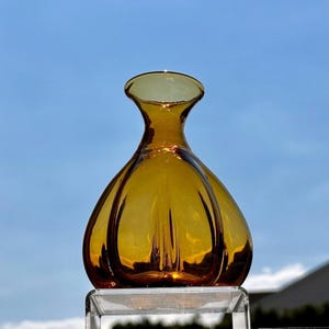Blenko #928 - Amber Glass Bud Vase